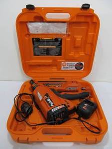 lot 233 image: Working PASLODE Cordless Framing Nailer wCase