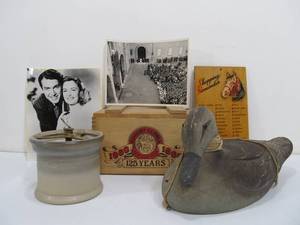 lot 245 image: Nice Lot of Vintage Advertising & Other Collectibles