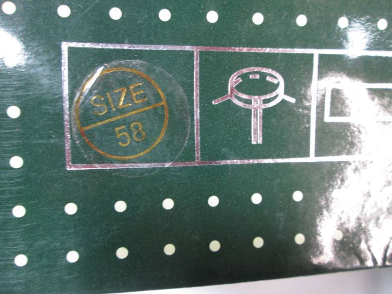 lot 143 image: Mens Button Down Cuffed Sleeve Dre...