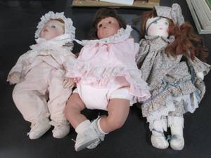 lot 406 image: Vintage Doll Lot. One is fabric, th...
