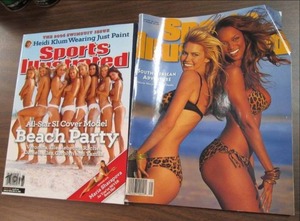 lot 429 image: Stack of Collectible Sports Illustr...