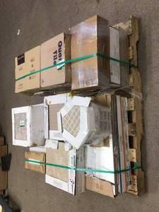 22 Mixed and assorted ceramic tile flooring Customer Returns See Pictures
