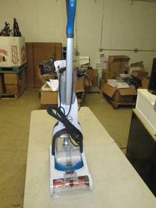 lot 29 image: hoover powerdash pet ...