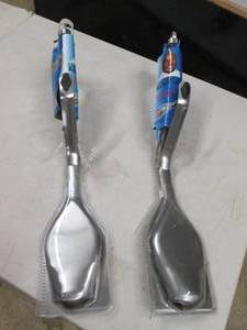 lot 89 image: new the flipper gripper 2 pcs ...