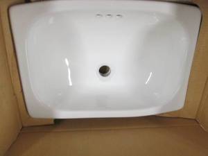 lot 198 image: Stinson Drop-In Vitreous China Bath...