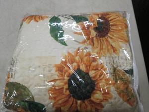 lot 238 image: 90x90 blanket ...