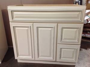 Lot of 2 Vanity Cabinets Customer Returns See Pictures