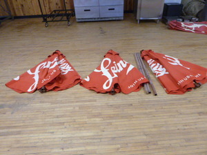 lot 14 image: 3 Leinenkugals Patio Umbrellas