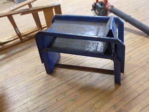 lot 63 image: 2 Peterson Car Stands
