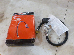 lot 66 image: Universal Replacement Hose and Regulator