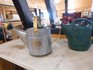 lot 81 image: 2 Watering Cans