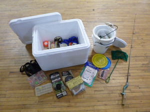 lot 85 image: Miscellaneous Fishing and Boating Items