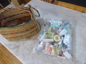 lot 95 image: Basket of Toiletries