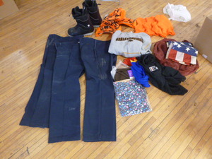 lot 112 image: Miscellaneous Clothing Items