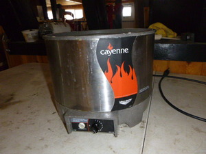 lot 134 image: Vollrath Cayenne Food Warmer