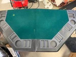 lot 76 image: Four Position Felt Top Poker Table 46  Wide