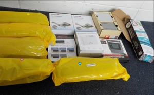 lot 31 image: Printer Cartridges, HDMI Extender, ...