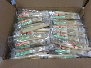 lot 52 image: 10.5 lb. Box Land O Lakes Light Str...