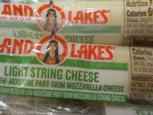 lot 57 image: 10.5 lb. Box Land O Lakes Light Str...