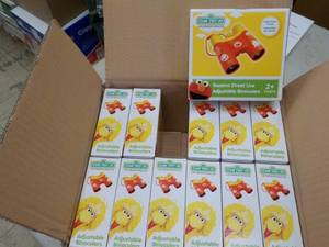 lot 73 image: Case of 12 Sesame Street Live Binoc...