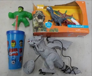 lot 97 image: Dinosaurs and more...