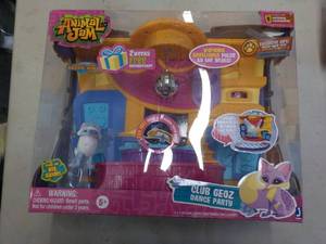 lot 102 image: Animal Jam...