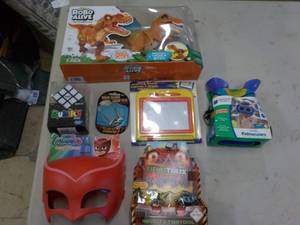 lot 132 image: Robo Alive and More...