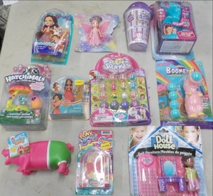 lot 134 image: Squinkies, Hatchimals and more...