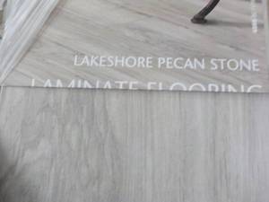 lot 151 image: 9 boxes Lakeshore Pecan Stone Traff...