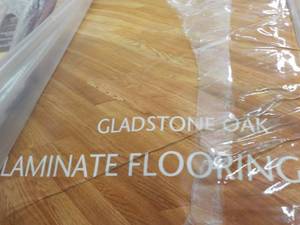 lot 157 image: 16 Boxes Gladstone Oak Traffic Mast...