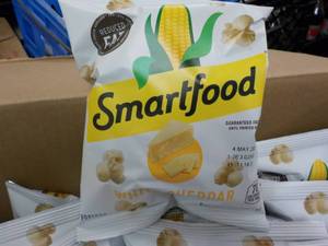 lot 189 image: Case of 72 Bags Smartfood White Che...