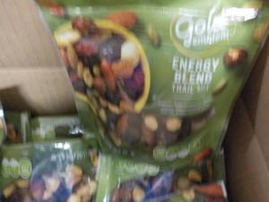 lot 286 image: Case of 12 bags Energy Blend Trail ...