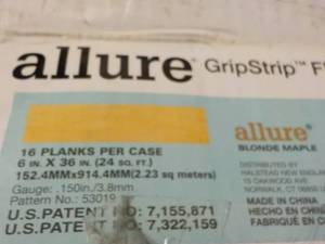 lot 296 image: 5 Boxes Blonde Maple Allure Floorin...