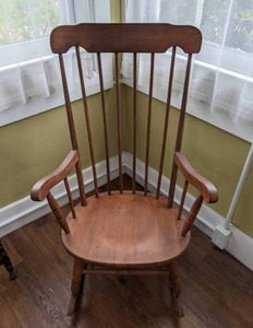 Solid Wood Rocking Chair