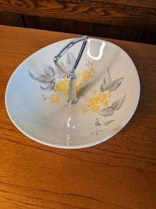 Vintage Red Wing Pottery Bowl with Center Handle
