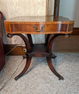 Vintage Inlaid Accent Table with Brass Feet