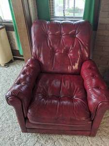 Benchcraft of Hickory Dark Red Leather Loveseat & Chair (See photos)