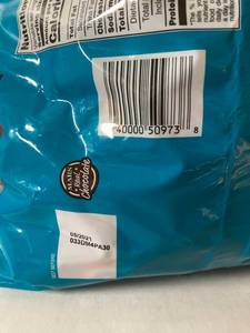 lot 24 image: Mini Candy Bars