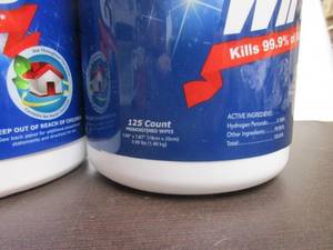 lot 112 image: Disinfectant Wipes