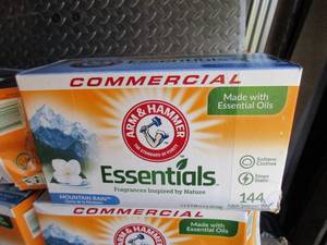 lot 64 image: Laundry Softener Sheets