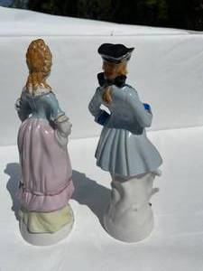 lot 101 image: Vintage Ceramic Figures