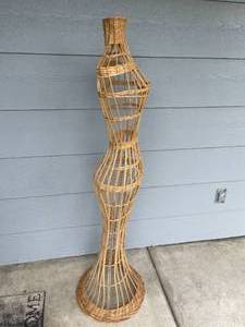 lot 137 image: Vintage Wicker Dress Form