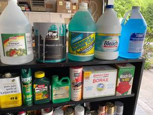 lot 151 image: Chemical Lot