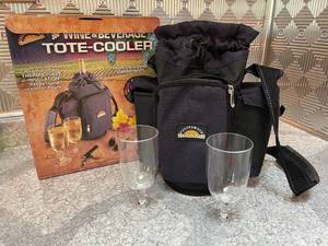 lot 157 image: Wine and Beverage ToteCooler