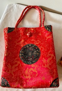 lot 187 image: 3 Delightful Handbags