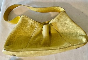 lot 197 image: 4 Lovely Handbags