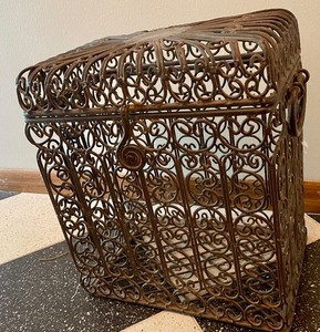 lot 228 image: Decorative Metal Vessel