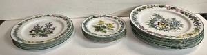 lot 223 image: Royal Worcester Fine Porcelain Plates