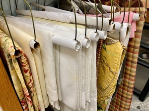 lot 263 image: Lot of Tablecloths
