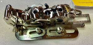 lot 285 image: Ys Star Buttonholer